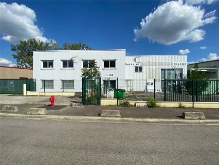 achat d'entrepôt de 1 130 m² à épône - 78680