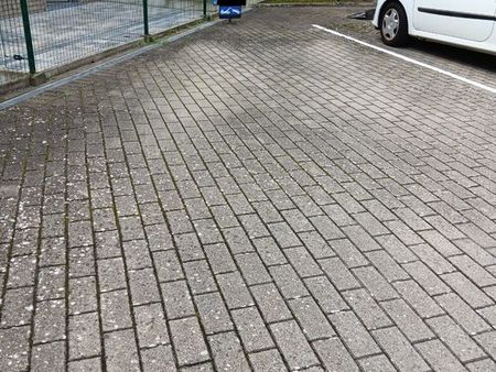 openlucht parkeerplaats te koop in brakel