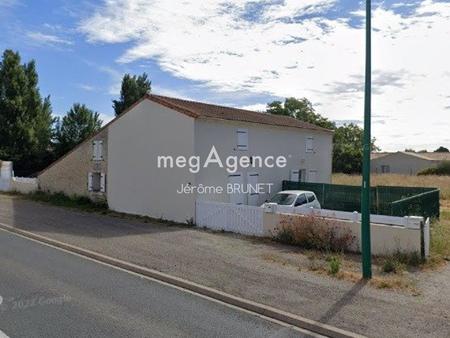 vente immeuble à sainte-gemme-la-plaine (85400) : à vendre / 158m² sainte-gemme-la-plaine