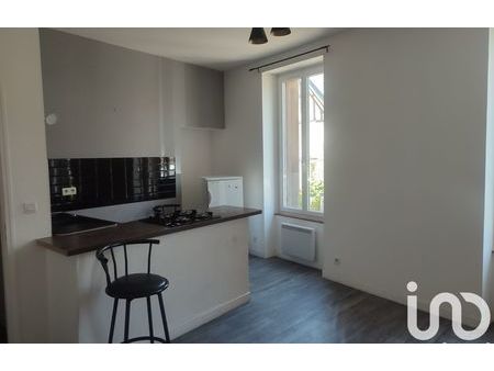 location appartement 1 pièce 25 m² montval-sur-loir (72500)