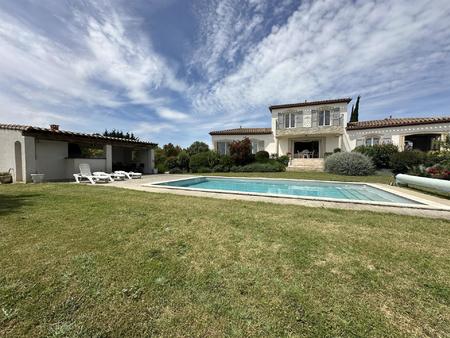 propriété d'exception avec appartement attenant à carcassonne