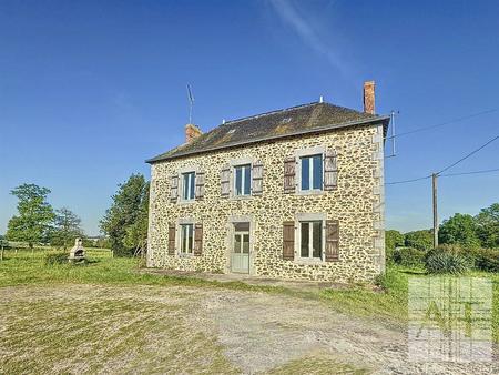 vente maison à chailland (53420) : à vendre / 161m² chailland