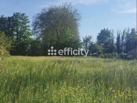 vente terrain 1900 m²