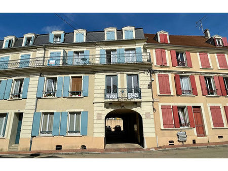 vente appartement 5 pièces 66 m² saint-florentin (89600)