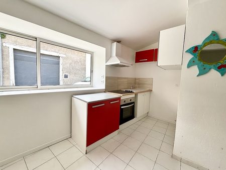 location appartement 1 pièce 39.56 m²