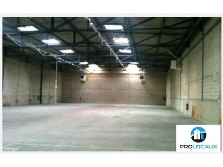 location d'entrepôt de 983 m² à creil - 60100