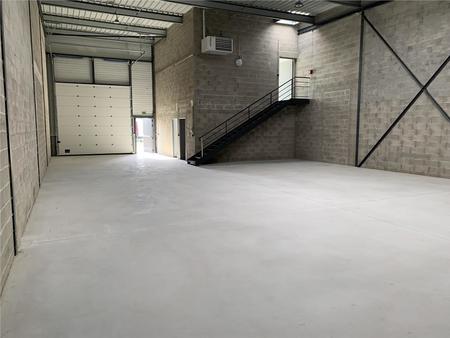 location d'entrepôt de 598 m² à champagne-sur-oise - 95660