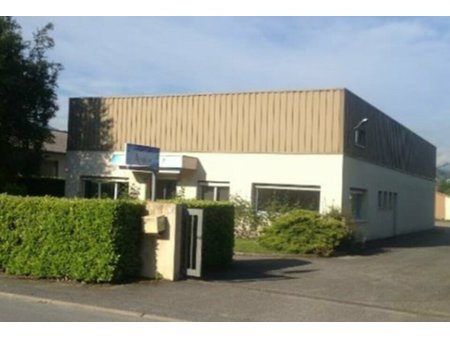 location d'entrepôt de 680 m² à la ravoire - 73490