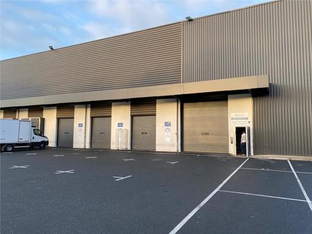 location d'entrepôt de 4 500 m² à villeneuve-la-garenne - 92390