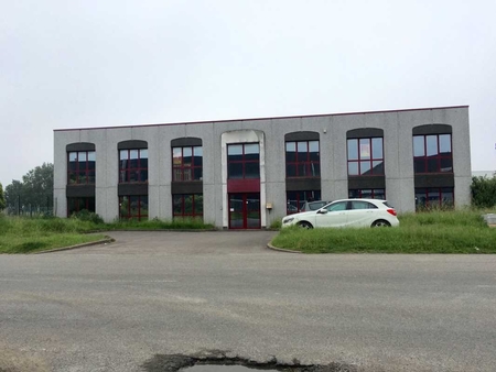 location d'entrepôt de 880 m² à arques - 62510