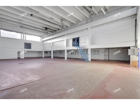 location d'entrepôt de 1 090 m² à champlan - 91160