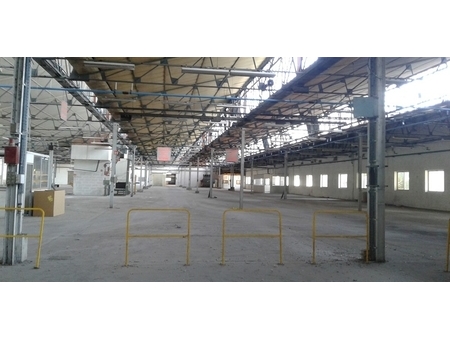 location d'entrepôt de 6 000 m² à valréas - 84600