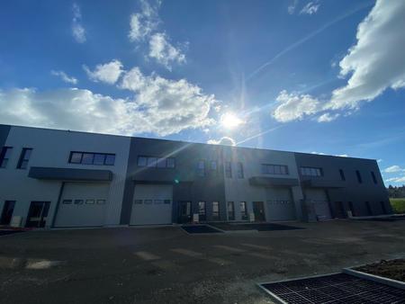 location d'entrepôt de 1 486 m² à bourgoin-jallieu - 38300