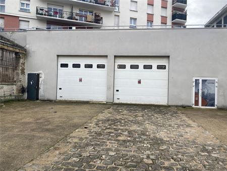 location d'entrepôt de 549 m² à saint-denis - 93200