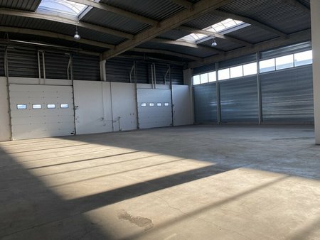 location d'entrepôt de 1 000 m² à montauban - 82000