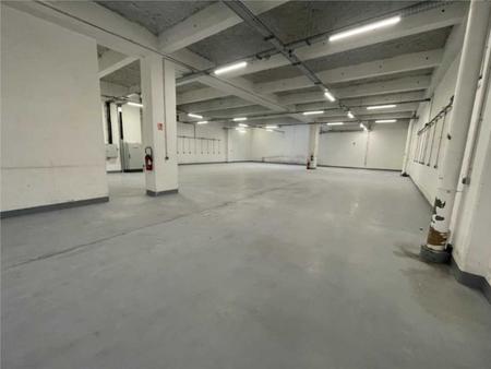 location d'entrepôt de 516 m² à paris 18 - 75018