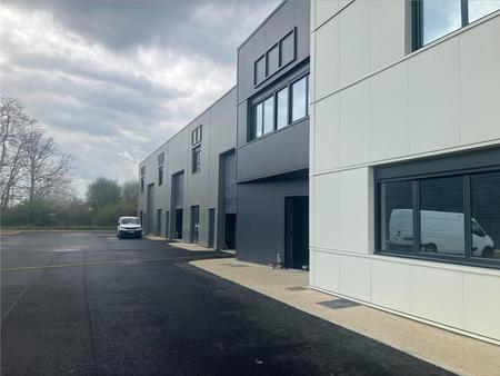 location d'entrepôt de 140 m² à saint-pierre-du-perray - 91280