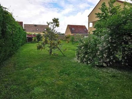 vente terrain 805 m²