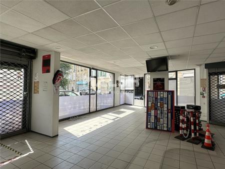 location de local commercial de 155 m² à villefranche-sur-saône - 69400