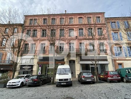 location de local commercial de 66 m² à montauban - 82000