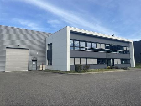 achat d'entrepôt de 999 m² à saint-priest - 69800