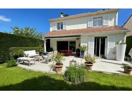 maison saint-germain-lès-corbeil 145 m² t-6 à vendre  528 000 €