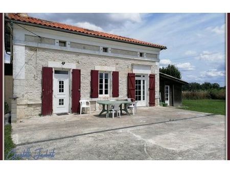 vente maison 4 pièces 115 m² chalais (16210)