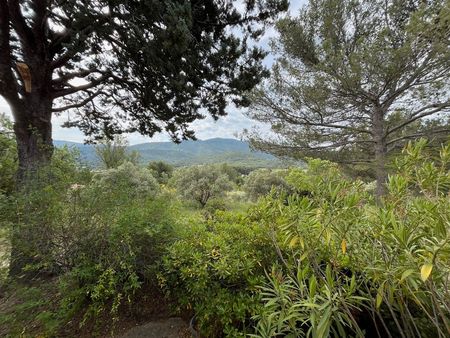 maison de famille de 145m² hab sur 4300 m² de terrain arboré avec vue dégagée