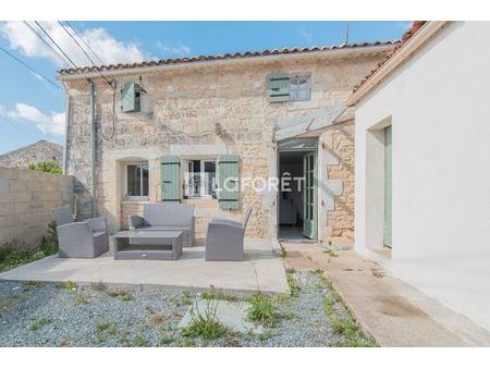 maison 2 pièces 65 m²