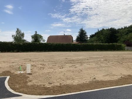 terrain 590 m² prunay