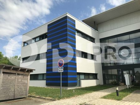 bureaux 385 m²