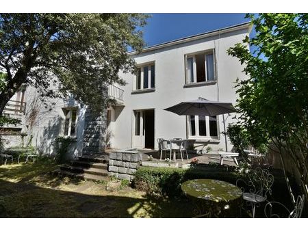 maison 7 pièces 155 m²