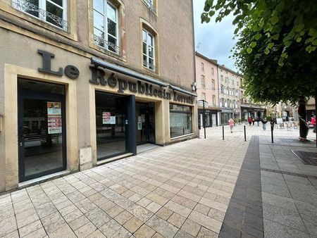local commercial 57 m² thionville