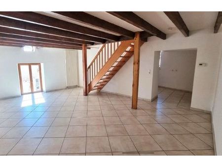 loue appartement rénové 91 m2