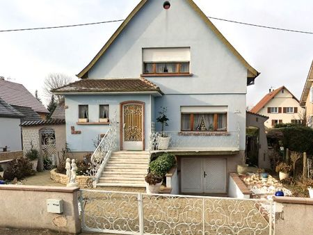 maison 6 pièces 154 m2 dans quartier calme huttenheim