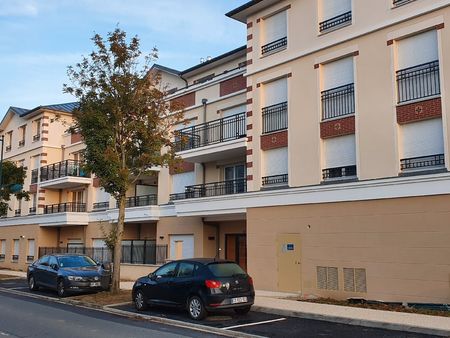 location appartement 1 piece 30m² avec terrasse + parking - résidence standing montévrain