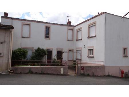 double maison gétigné (117.78 et 80 85 m²) 8 p . 5 chs . 198.63 m² . t 557 m²