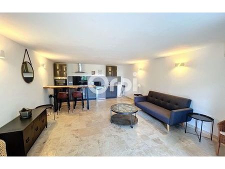 vente appartement 2 pièces 49 m² roquebrune-sur-argens (83520)