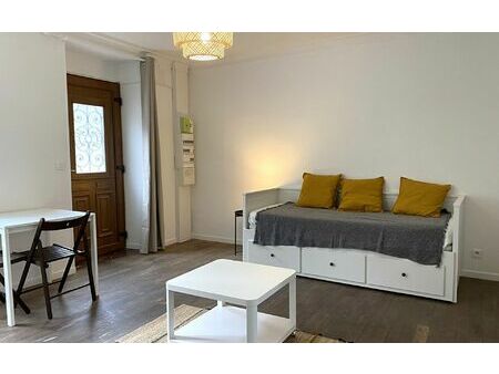 location appartement  m² t-1 à saint-satur  358 €