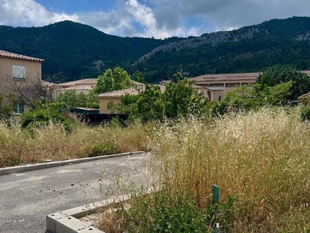 terrain à bâtir à saint-savournin (13119)