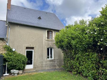 vente maison à gennes-longuefuye (53200) : à vendre / 95m² gennes-longuefuye