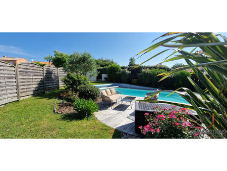 vente maison piscine à sainte-pazanne (44680) : à vendre piscine / 133m² sainte-pazanne
