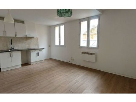 location appartement  41.55 m² t-1 à nogent-l'artaud  423 €