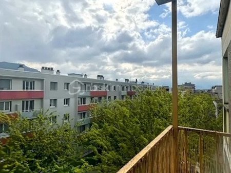 appartement de 71 41 m² à fontaine