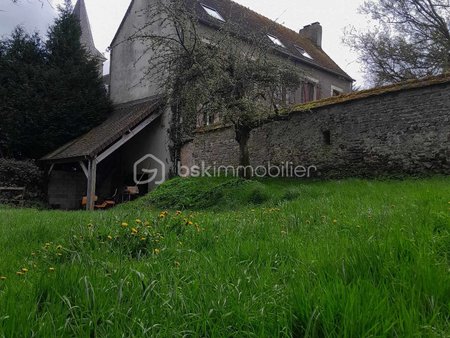 maison de 129 99 m² à tanville