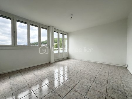 appartement de 70 71 m² à fontaine