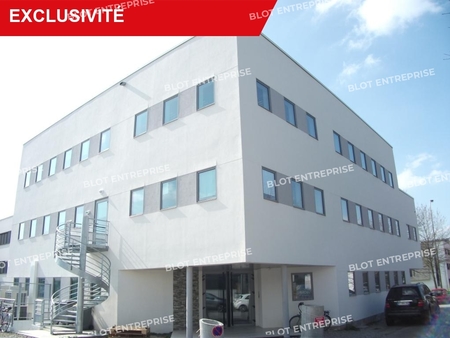 location de bureau de 1 400 m² à saint-grégoire - 35760