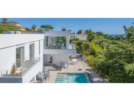 villa avec piscine et terrasse cannes (06)