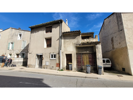 aramon - maison de village 66 m²