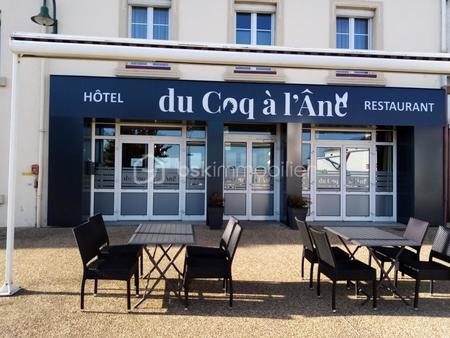 immeuble comprenant une partie a reamenager + hotel-restaurant